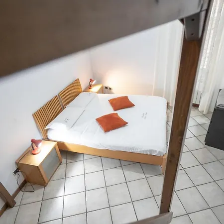 Casa vacanze Homehouse Giulio Cesare-san Pietro