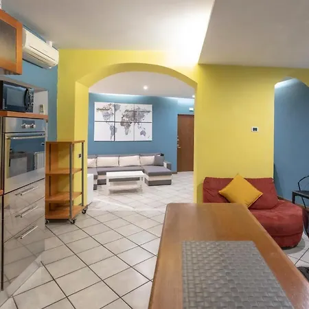 Casa vacanze Homehouse Giulio Cesare-san Pietro Roma
