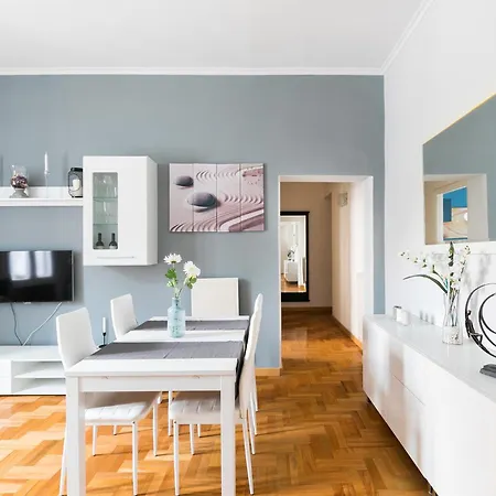 Homehouse Giulio Cesare-san Pietro Roma