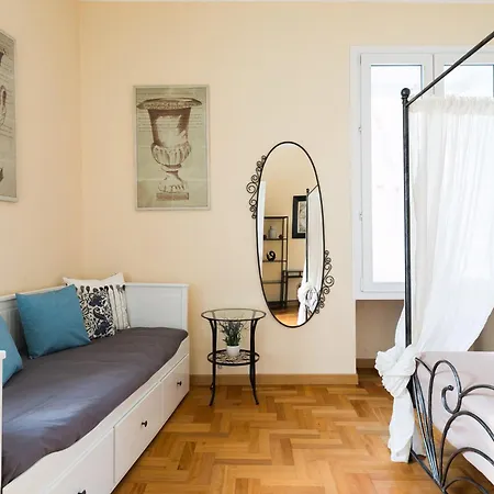 Homehouse Giulio Cesare-san Pietro Roma